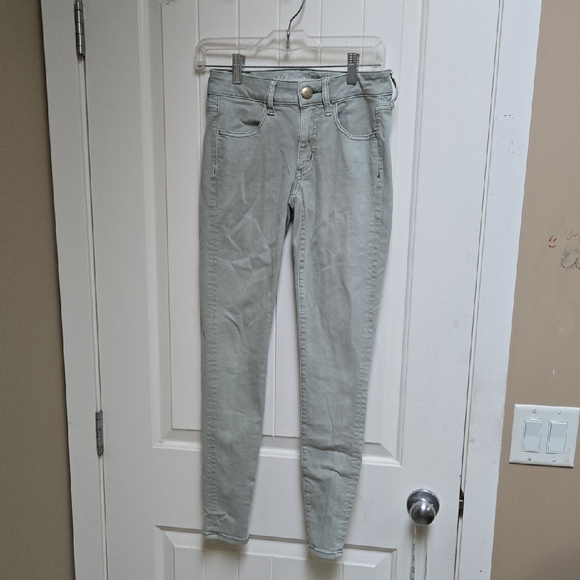 American Eagle Outfitters Denim - American Eagle Outfitters Stylish Light Gray Skinny Jeans Jeggins Super Stretch